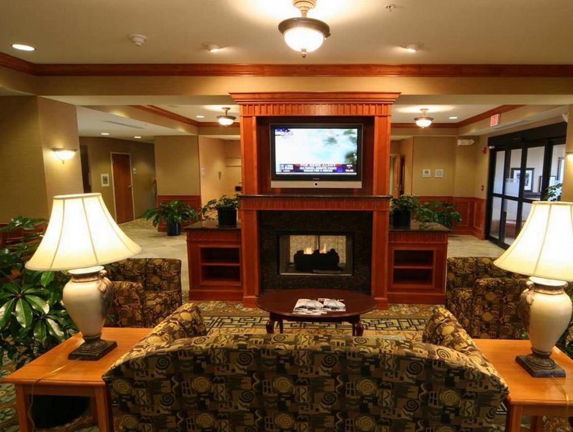 Hampton Inn Commerce/Novi Eksteriør bilde
