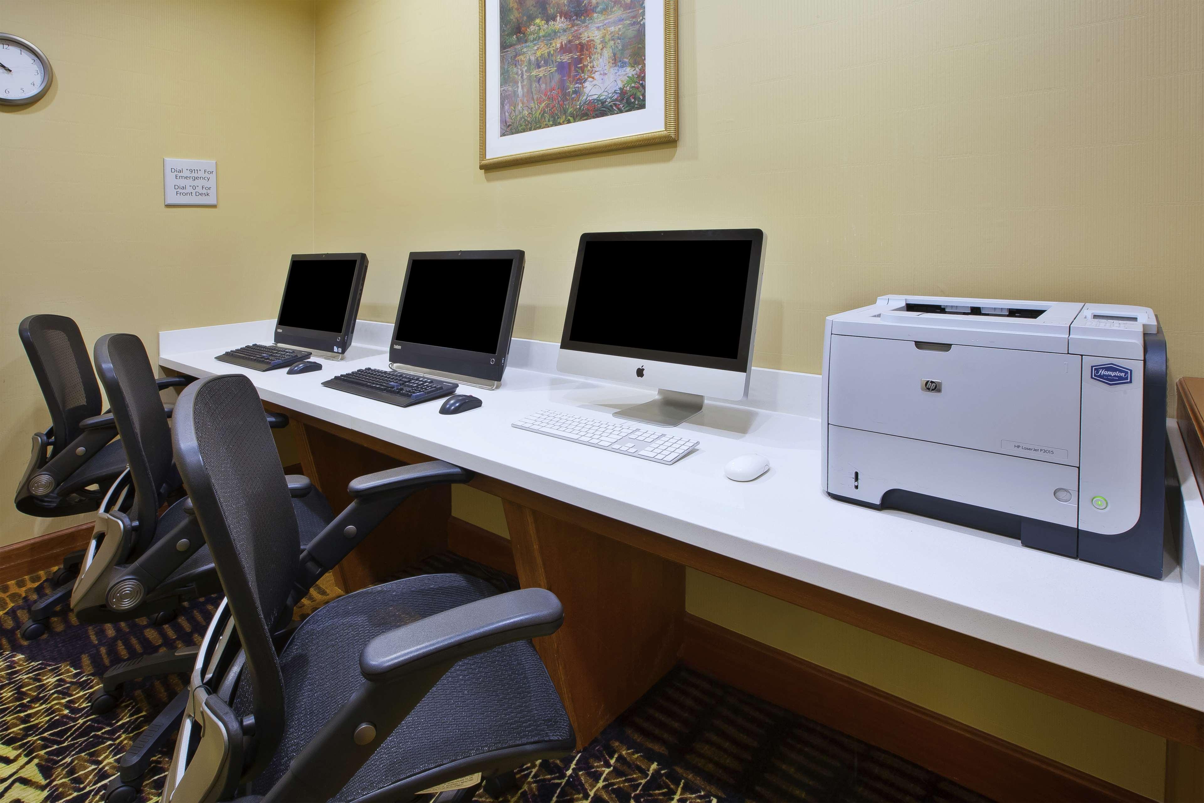 Hampton Inn Commerce/Novi Eksteriør bilde