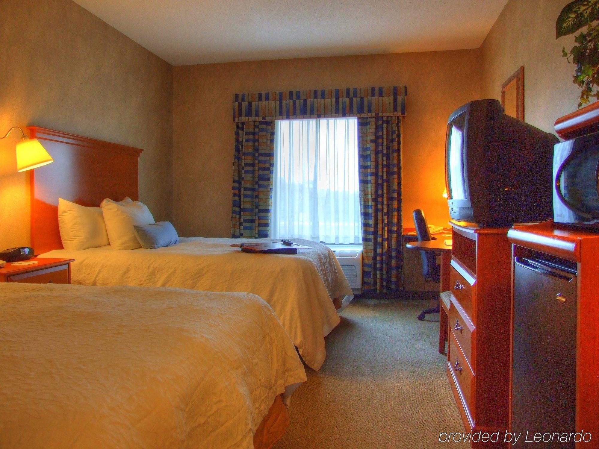 Hampton Inn Commerce/Novi Rom bilde